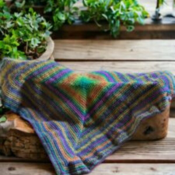 Crochet baby blanket (multi blue/green)