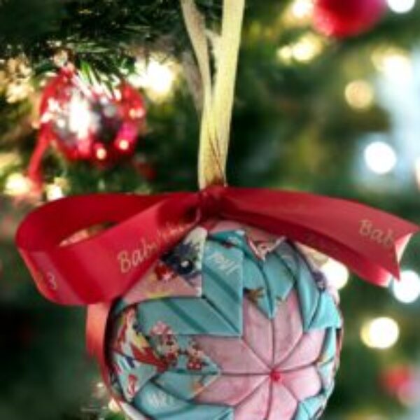Vintage baby’s first Christmas bauble (pink)