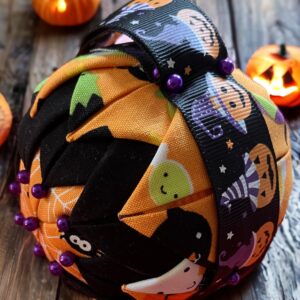 Halloween bauble (black/purple)