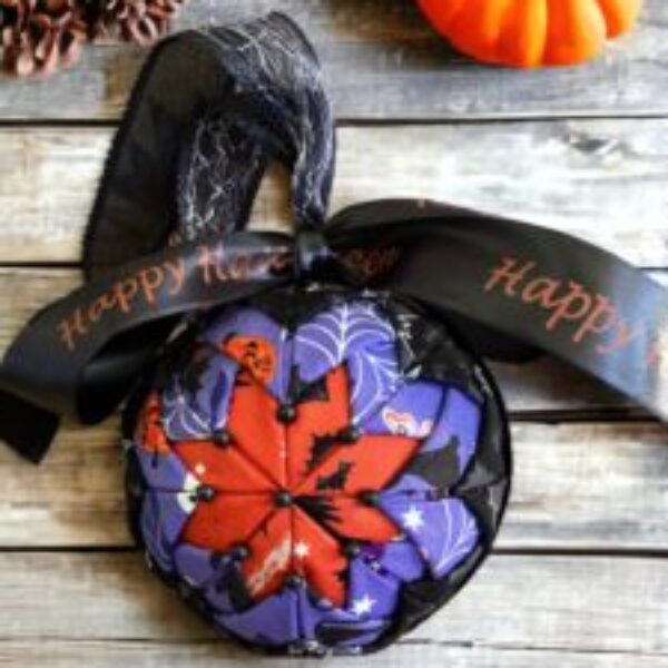 Halloween bauble (black bow)