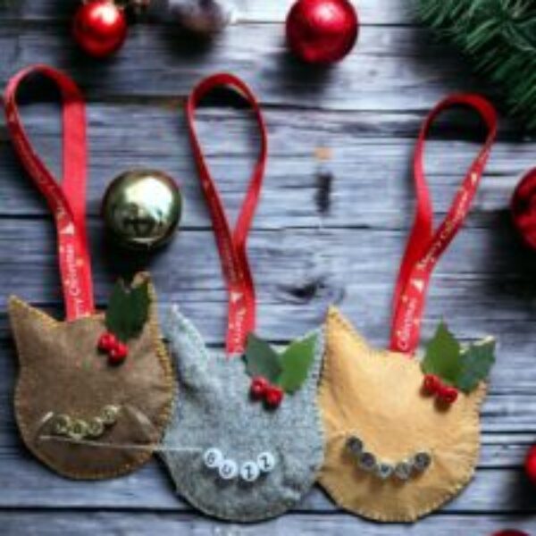 Cat tree decoration