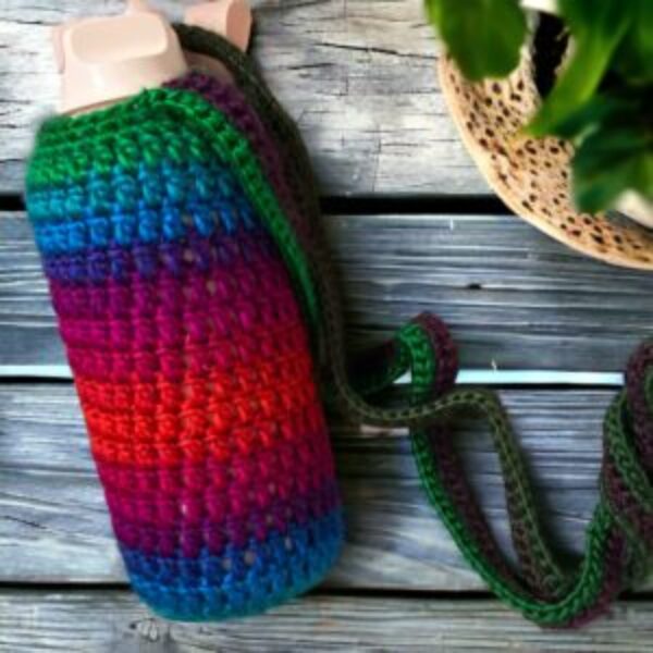 Crochet 500ml water bottle carrier